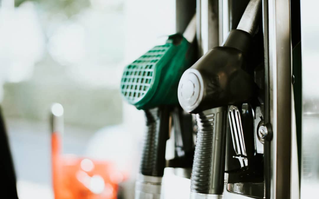 11 dicas de como economizar gasolina de verdade (+ 3 mitos)